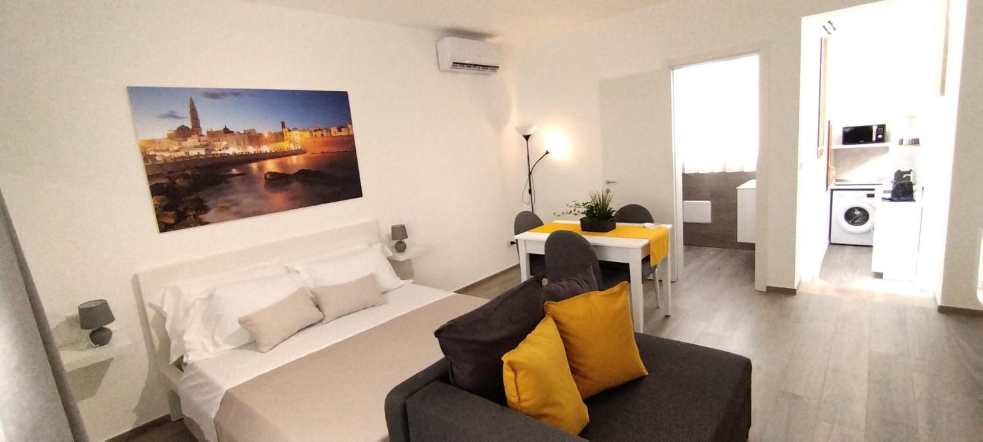 La Casa Di Mest Pepp Monopoli Bagian luar foto