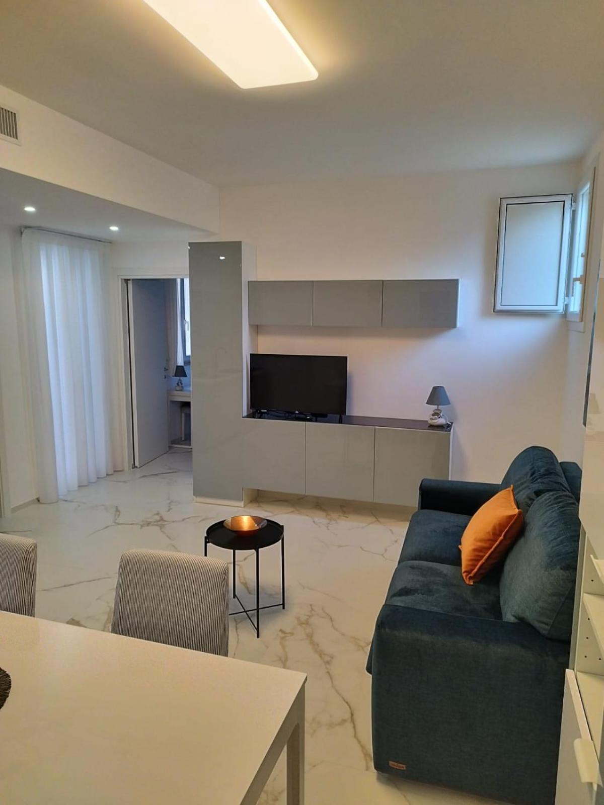 La Casa Di Mest Pepp Monopoli Bagian luar foto