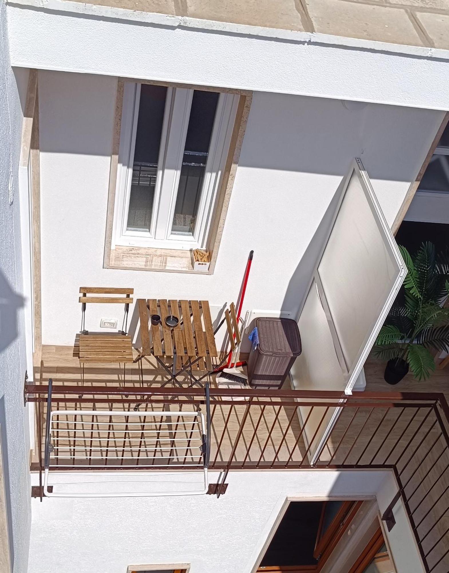 La Casa Di Mest Pepp Monopoli Bagian luar foto